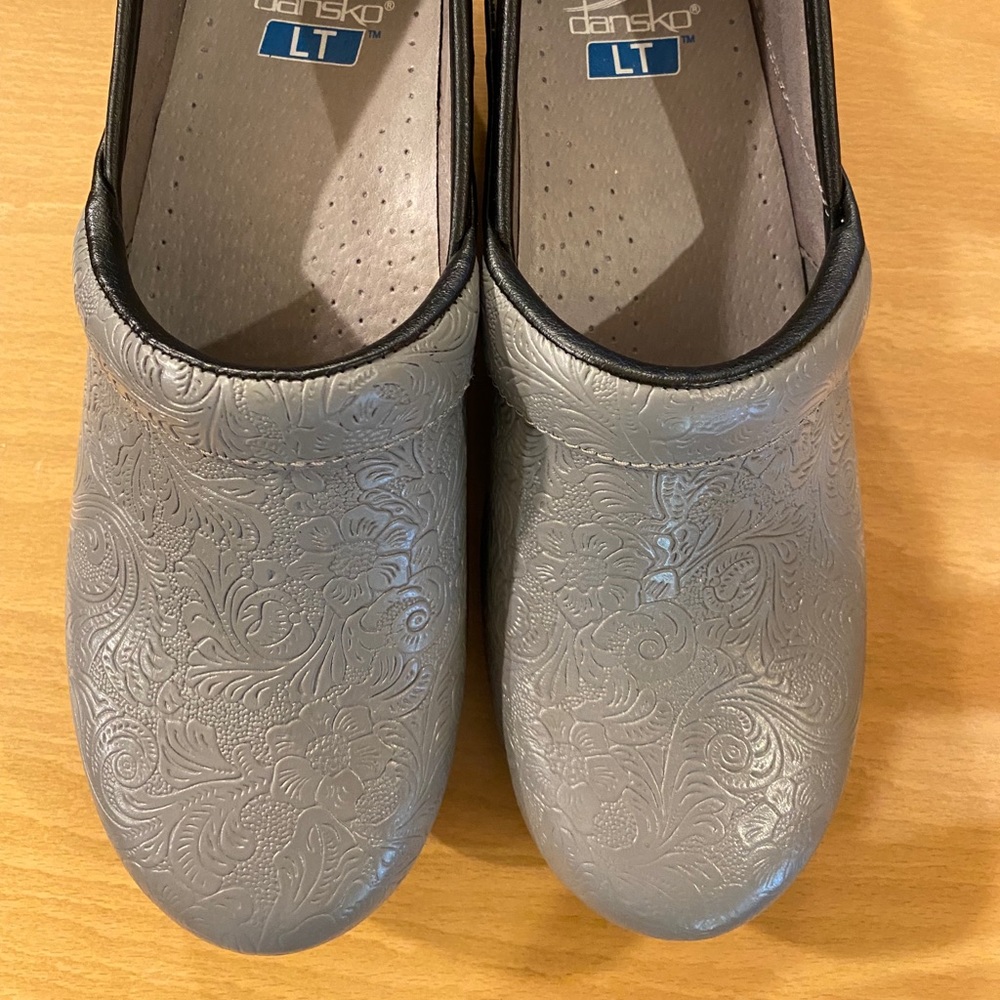 Dansko Shoes Size 38